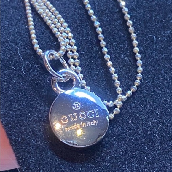 Gucci Made in Italy  Silver Small Round Pendant on Sterling Silver 925 chain. - Picture 2 of 10